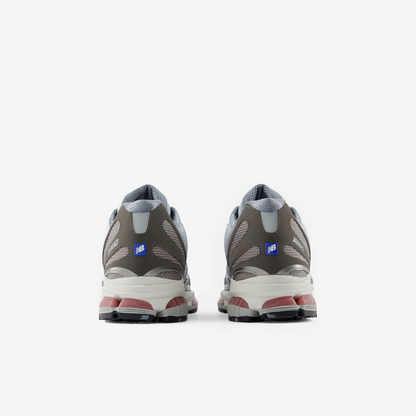 NB 1890 "DARK SILVER METALLIC with GRANITE"