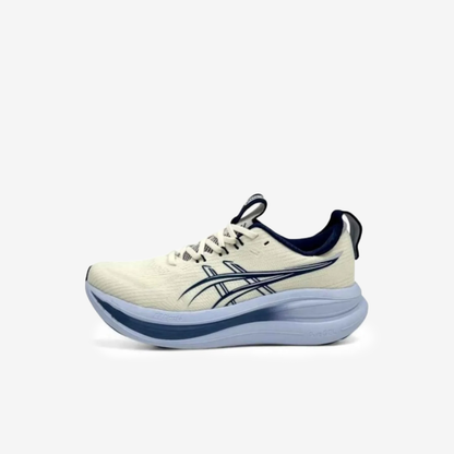 GEL-NIMBUS 28 Gray-White