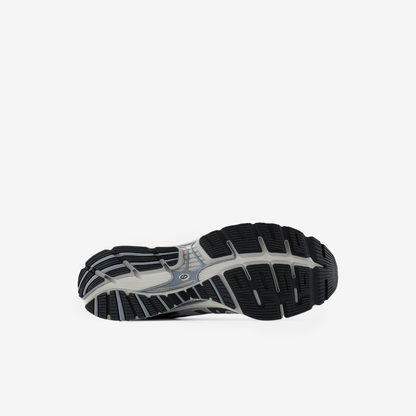 NB 1890 "DARK SILVER METALLIC with GRANITE"