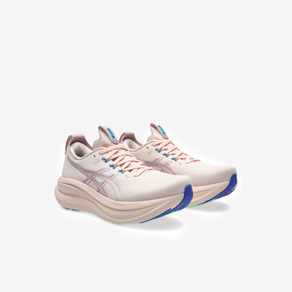 GEL-NIMBUS 28 Pearl Pink-Morganite